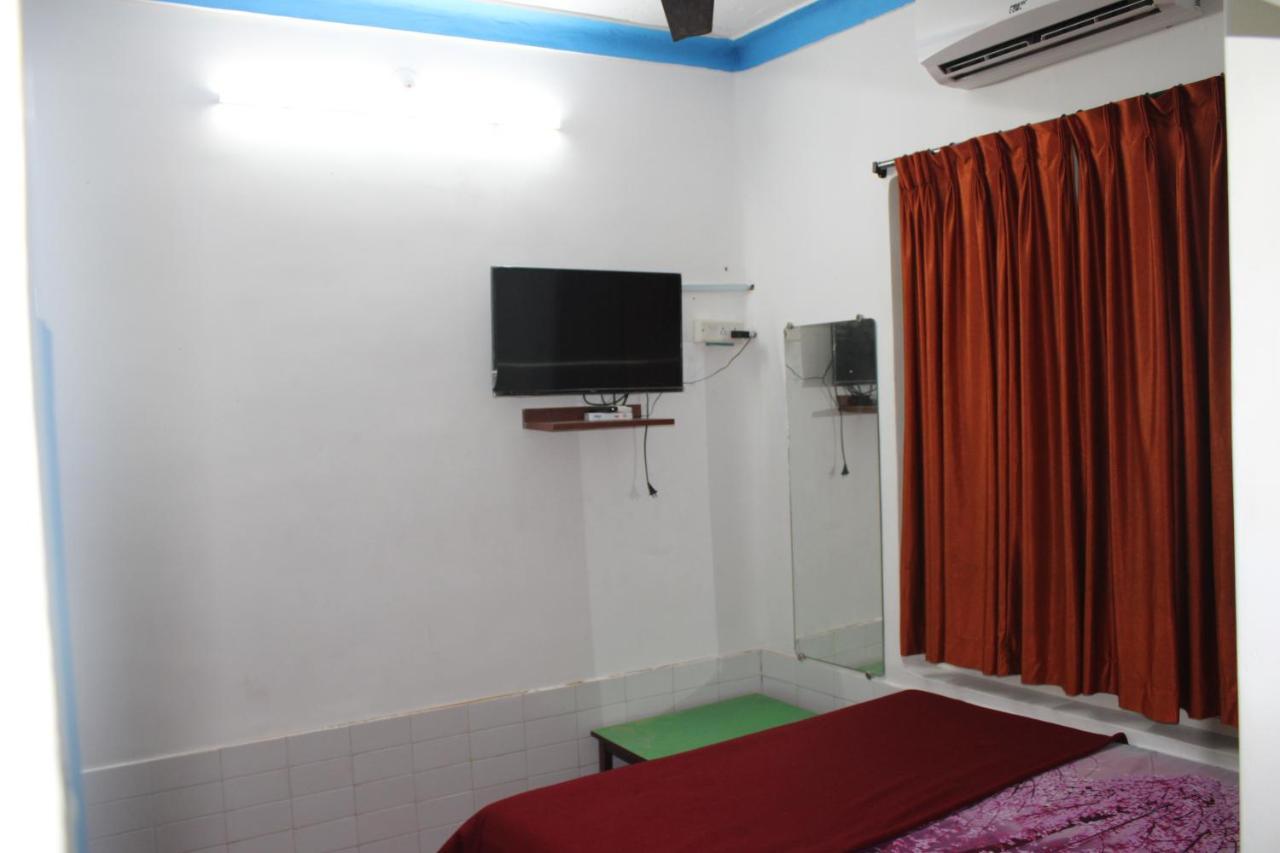 Balaji Guest House Pondicherry Exterior photo